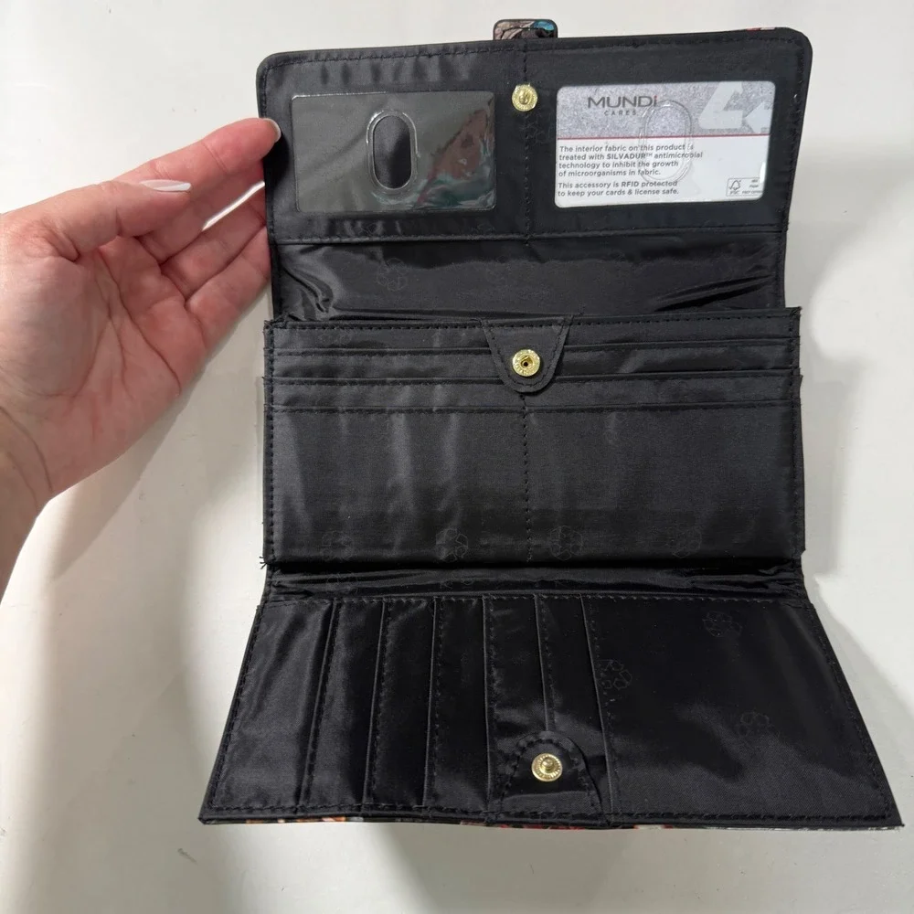Mundi Black Floral Bird Patent Leather RFID Wallet Cash Coupons Receipts NWOT